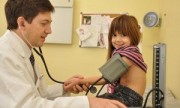 Preocupa a los médicos la creciente cantidad de niños hipertensos