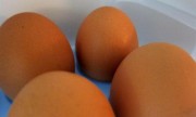 Comer huevos enteros puede mejorar el consumo de lípidos en la sangre
