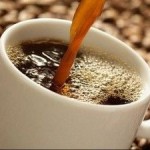 El café cura las enfermedades producidas por el consumo excesivo de alcohol
